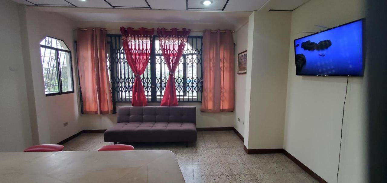 Ncg Suite Comegua Guayaquil Exterior photo